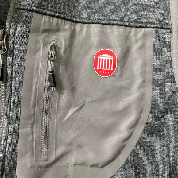 Southern Collegiate Ole Miss Windproof Vest size Large - Picture 3 of 3